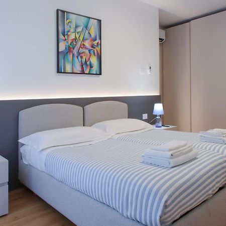 Casa Ardo Wifi & Free Parking In Lecco Center Apartamento Exterior foto